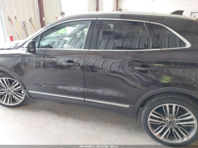 5LMTJ1BH4FUJ32742 Lincoln Mkc Black Label