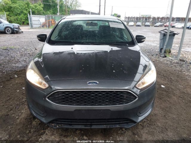 1FADP3F20HL296869 Ford FOCUS SE