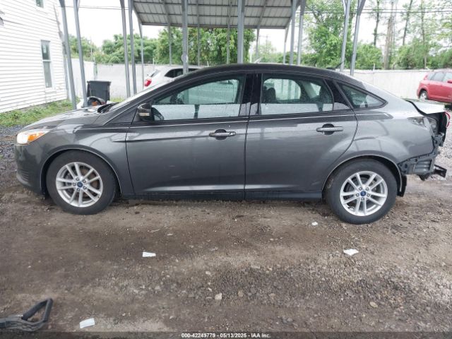 1FADP3F20HL296869 Ford FOCUS SE