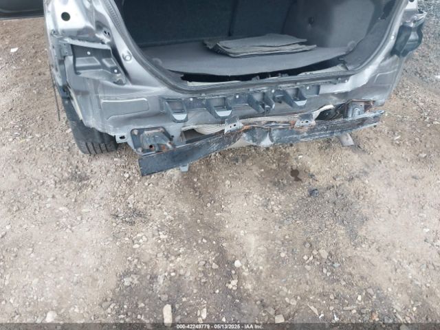1FADP3F20HL296869 Ford FOCUS SE