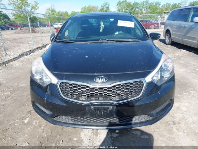 KNAFX4A6XF5391389 KIA FORTE LX