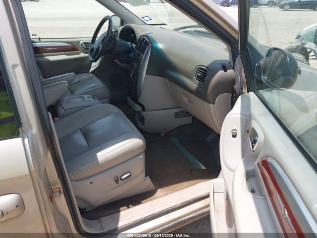 2006 CHRYSLER TOWN & COUNTRY 2A4GP64L26R738408 Photo 4