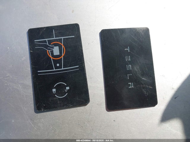 2025 TESLA MODEL 3 5YJ3E1EB3SF926394 Photo 10