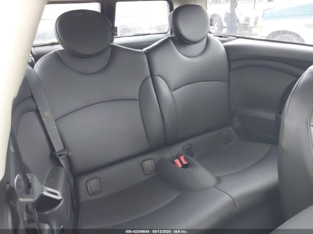 2014 MINI CLUBMAN WMWZF3C59ET492934 Photo 7