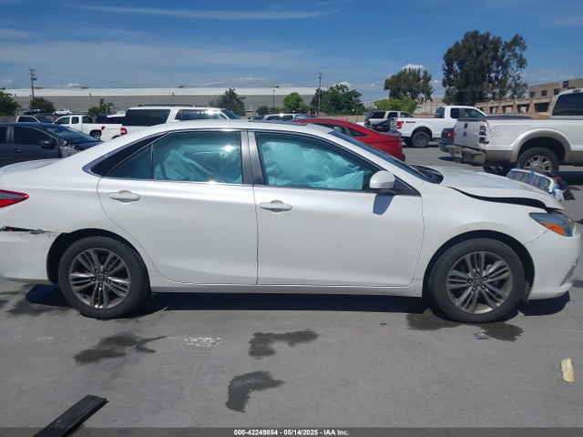 4T1BF1FK8HU310290 Toyota CAMRY SE