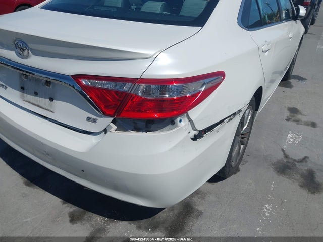 4T1BF1FK8HU310290 Toyota CAMRY SE