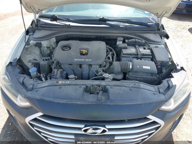 KMHD74LF2HU083807 Hyundai ELANTRA SE