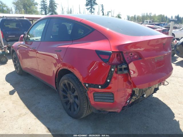 2022 TESLA MODEL Y 7SAYGDEE5NF365697 Photo 2