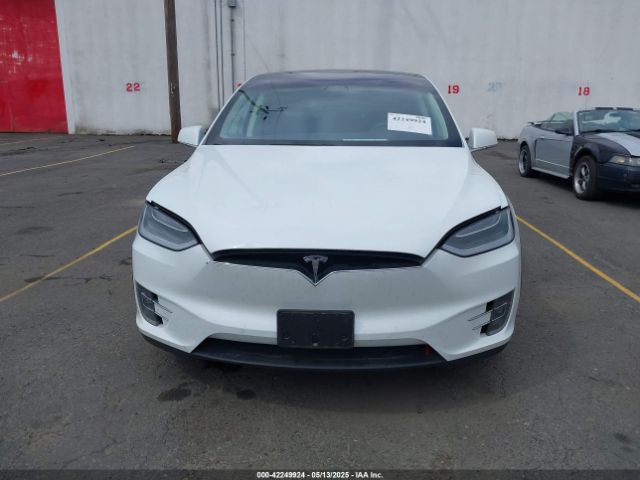 5YJXCDE26HF034495 Tesla MODEL X