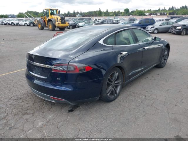 2013 TESLA MODEL S 5YJSA1CN1DFP05559 Photo 3