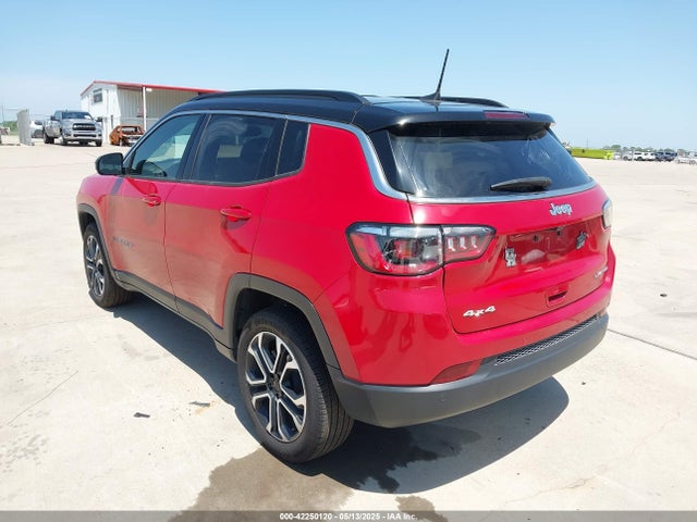 Jeep 2024 2024 3C4NJDCN6RT585619 Image 3
