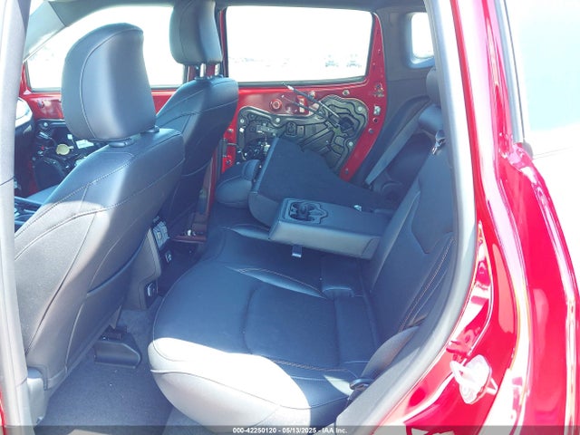 Jeep 2024 2024 3C4NJDCN6RT585619 Image 8