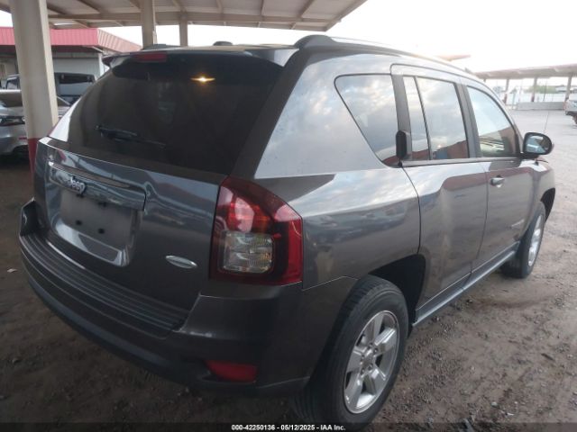 1C4NJCEA4GD715131 Jeep Compass Latitude