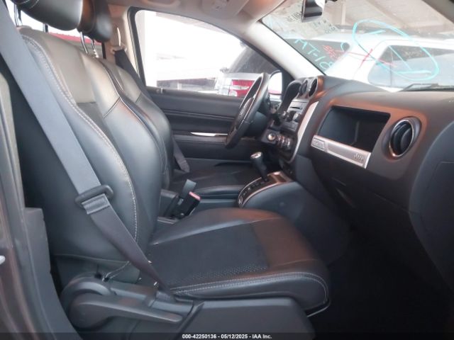 1C4NJCEA4GD715131 Jeep Compass Latitude