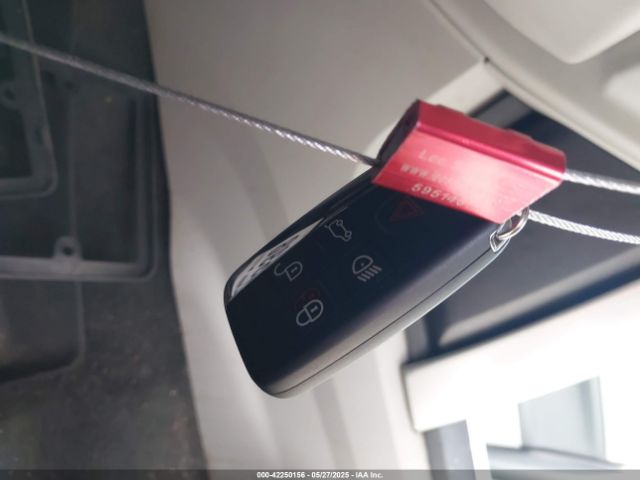 SALCP2BG2HH704575 Land Rover Discovery Sport Se