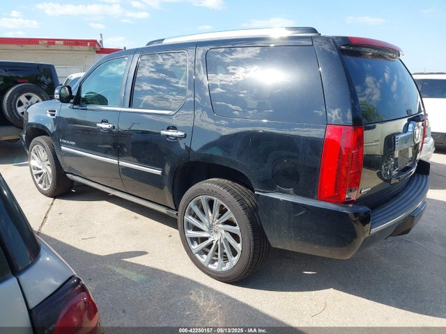 2008 CADILLAC ESCALADE 1GYFK63818R272860 Photo 2