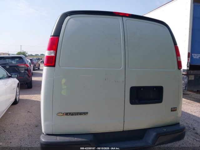 1GCWGAFP4M1163055 Chevrolet Express Cargo Rwd 2500 Regular Wheelbase Wt