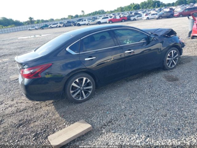1N4AL3AP6HC483132 Nissan Altima 2.5 Sr