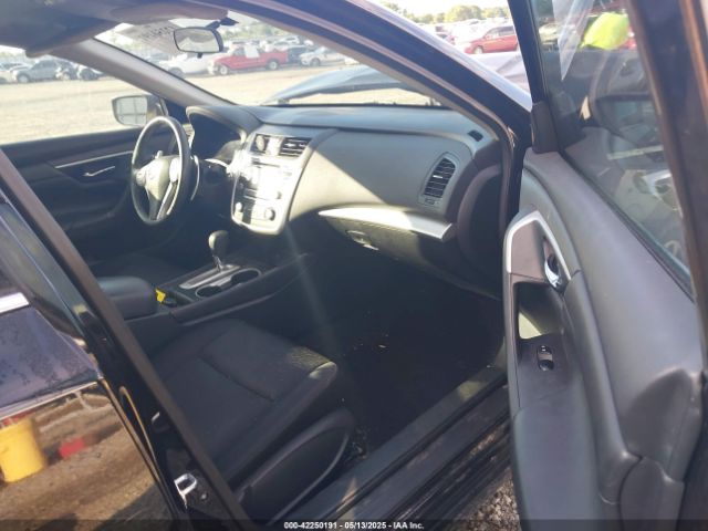 1N4AL3AP6HC483132 Nissan Altima 2.5 Sr