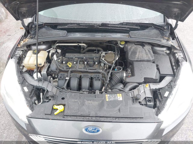 Ford Focus Titanium 2015 1FADP3J26FL382398 Image 10
