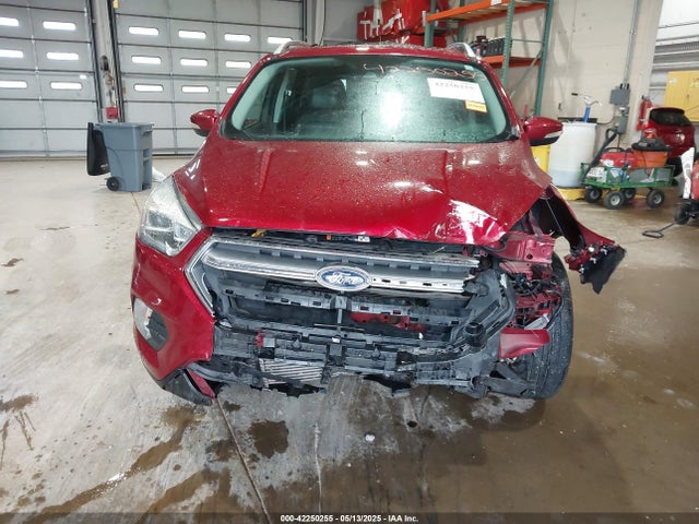 1FMCU9J91HUA33382 Ford 2017