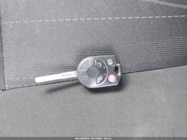 1FADP3E28HL328775 Ford FOCUS S