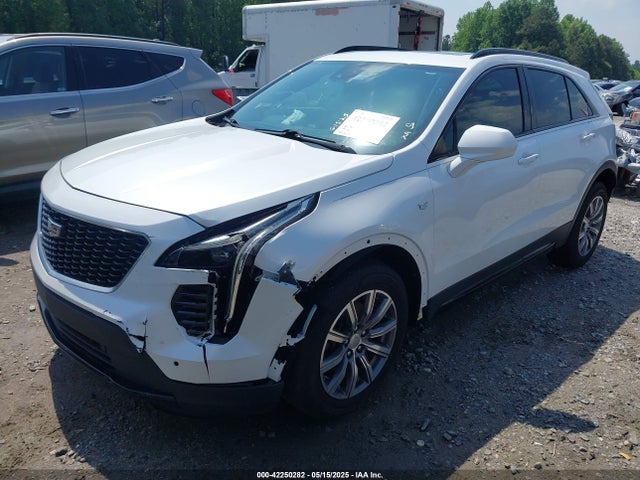 2019 CADILLAC XT4 1GYFZER40KF163373 Photo 1