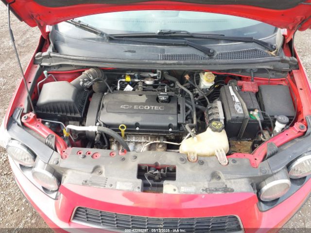 1G1JC6SH1F4124659 Chevrolet Sonic Lt Auto