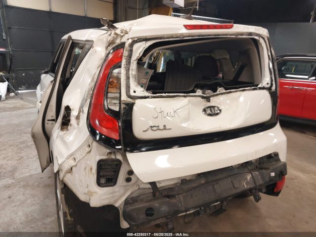 KNDJN2A24G7821430 KIA Soul
