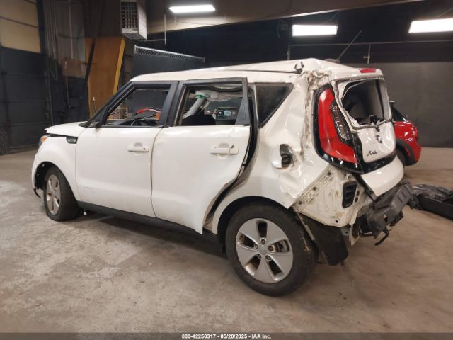 KNDJN2A24G7821430 KIA Soul