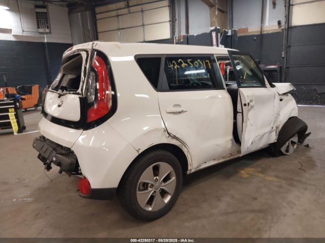 KNDJN2A24G7821430 KIA Soul