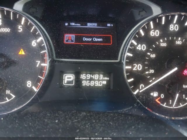5N1AR2MMXEC713962 Nissan Pathfinder Sv