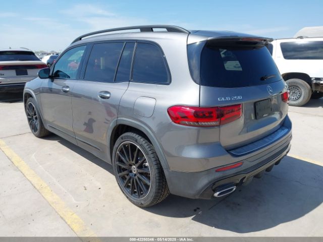 2022 MERCEDES-BENZ GLB 250 W1N4M4HB2NW172952 Photo 2