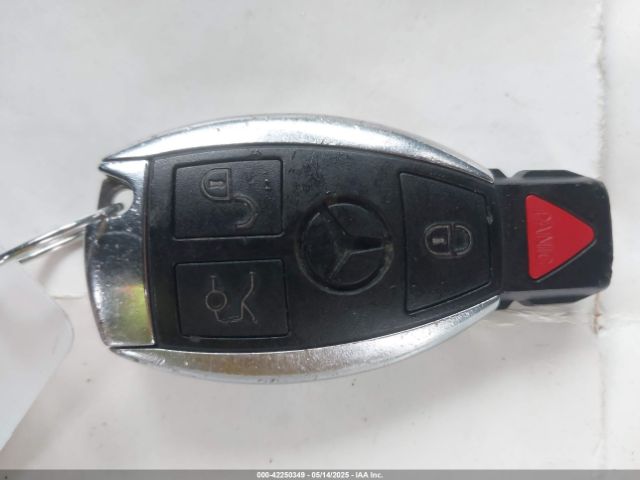 WDCTG4EB4HJ350354 Mercedes-Benz GLA 250