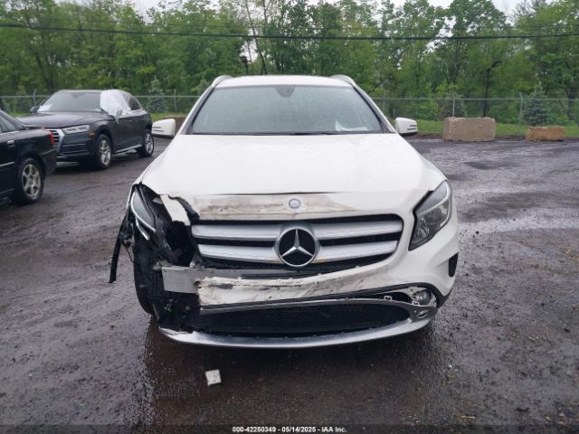 WDCTG4EB4HJ350354 Mercedes-Benz GLA 250