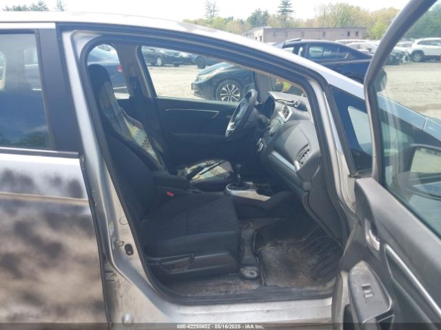 3HGGK5G57FM745231 Honda FIT LX