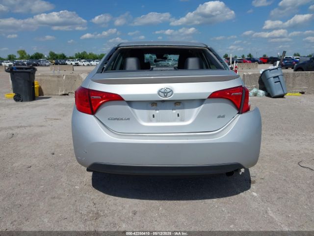 5YFBURHE7JP822741 Toyota COROLLA SE