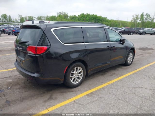2C4RC1DG9HR620973 Chrysler Pacifica Touring