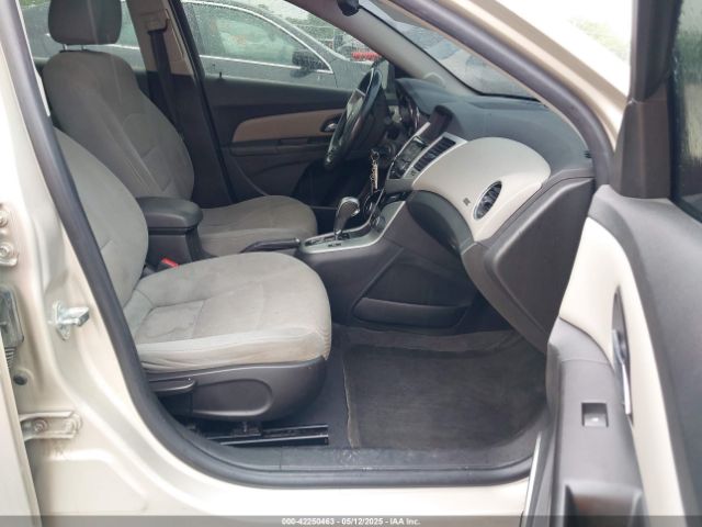 1G1PC5SB0E7471896 Chevrolet Cruze 1lt Auto