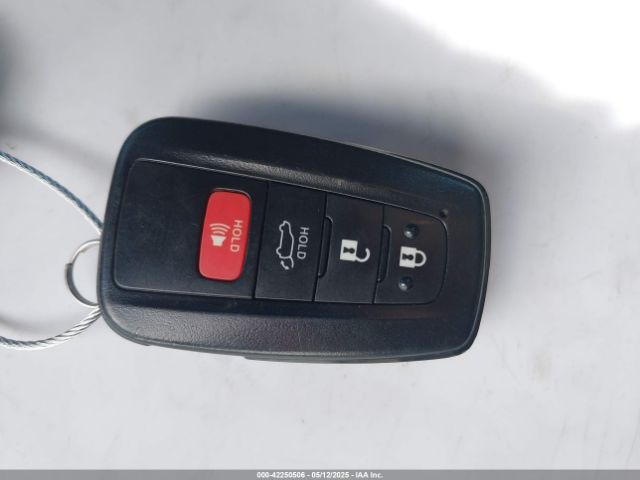 5TDKDRAH1PS043128 Toyota Highlander Le