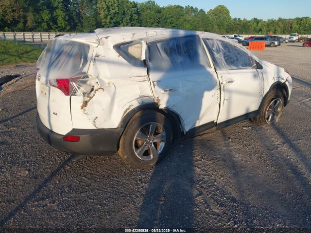 JTMWFREV8FD080201 Toyota Rav4 Xle
