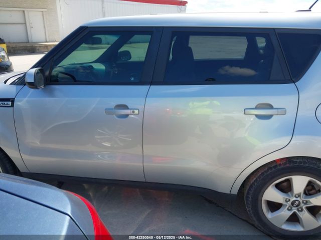 KNDJN2A25J7597950 KIA Soul