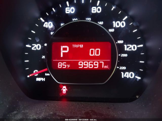 KNDJN2A25J7597950 KIA Soul