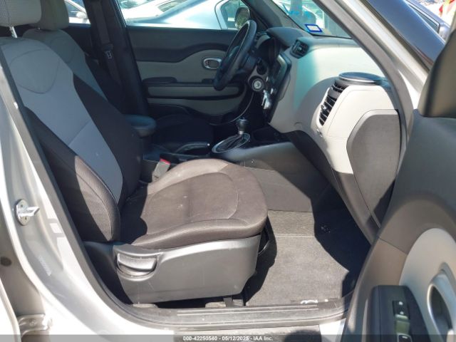KNDJN2A25J7597950 KIA Soul