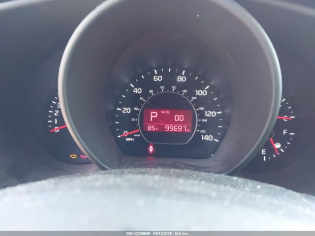 KNDJN2A25J7597950 KIA Soul