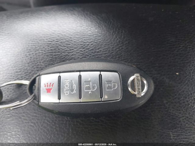 3N1AB7AP9KY229727 Nissan SENTRA SV