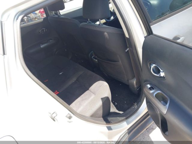 JN8AF5MV9ET359296 Nissan Juke Sv
