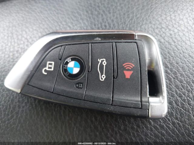 2019 BMW X6 5UXKU2C55K0Z65373 Photo 10