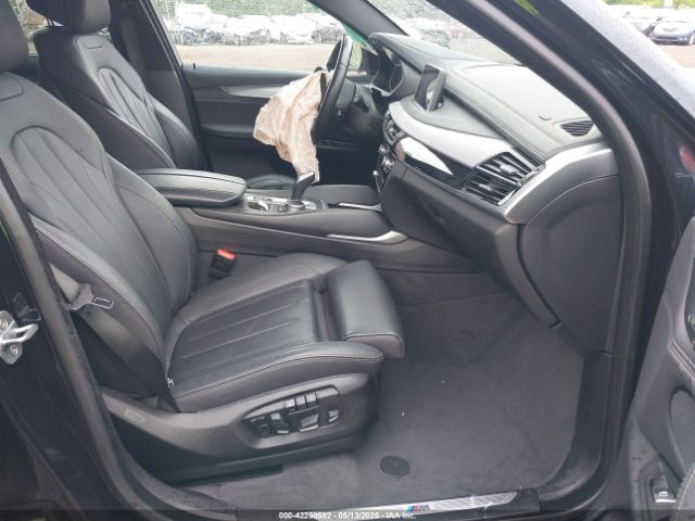2019 BMW X6 5UXKU2C55K0Z65373 Photo 4