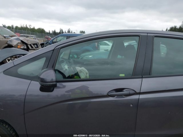 3HGGK5H52FM779270 Honda FIT LX